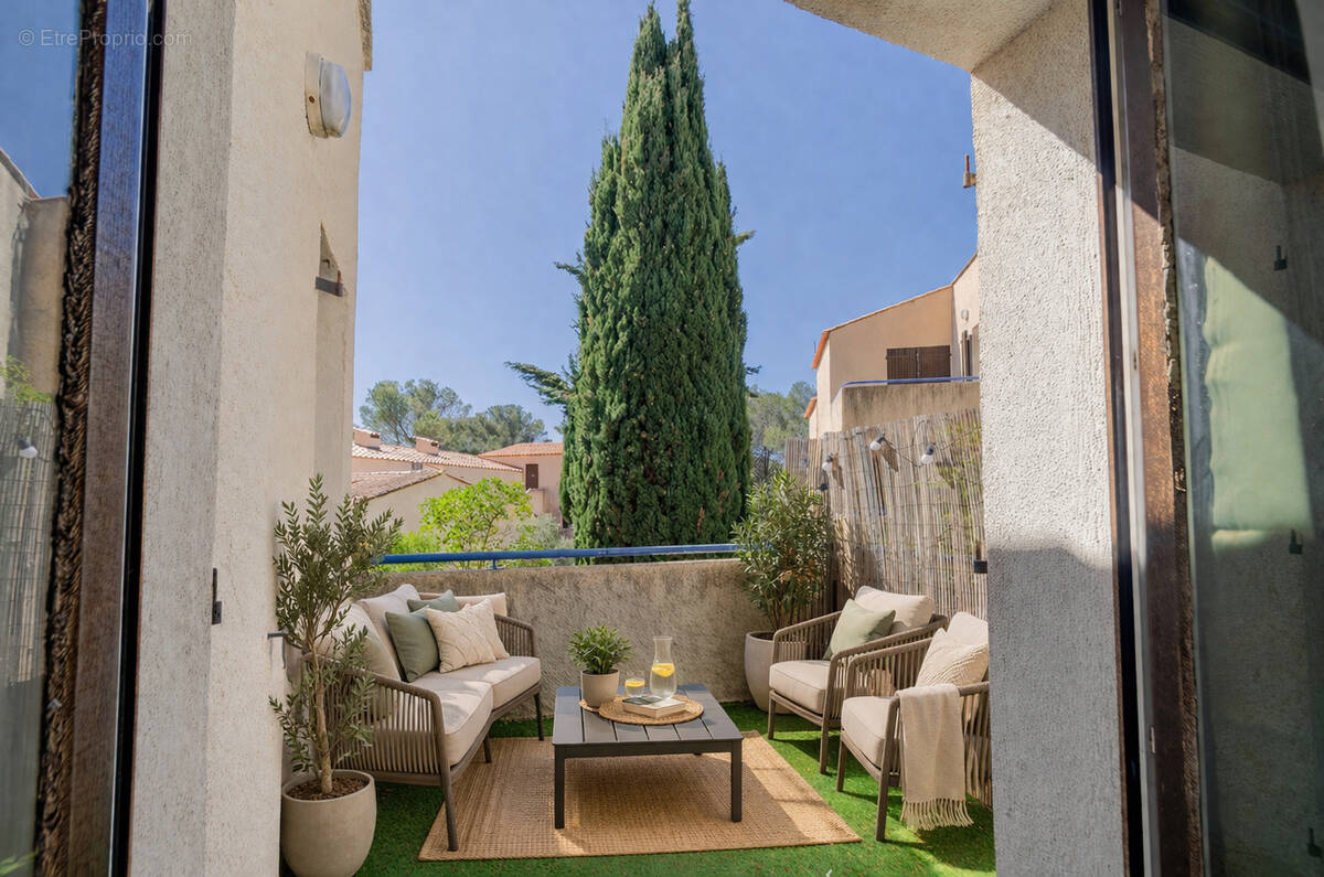 Appartement à SAINT-RAPHAEL