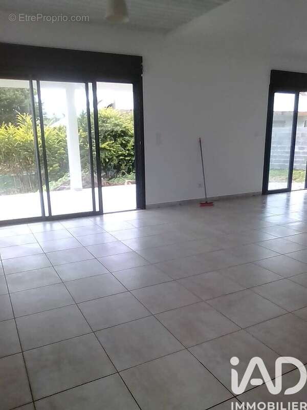 Photo 3 - Maison à LE TAMPON