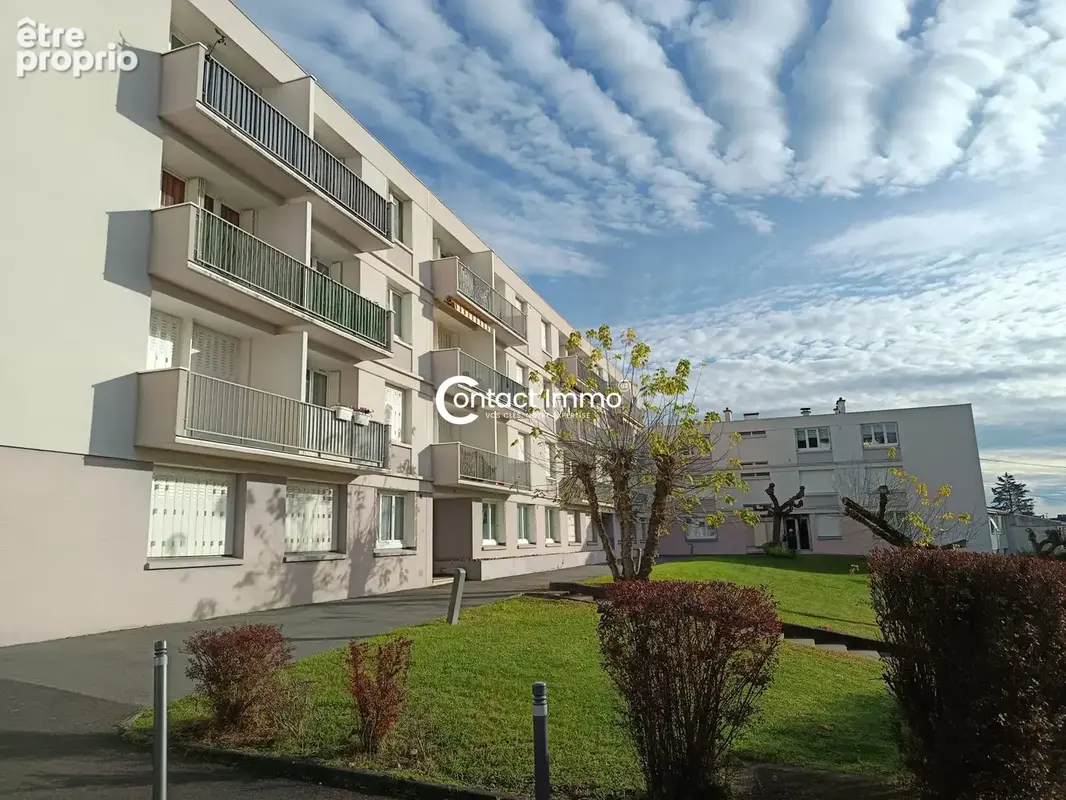 Appartement 4 pièces 87 m² à vendre à Clermont-Ferrand (63100) - photo 2
