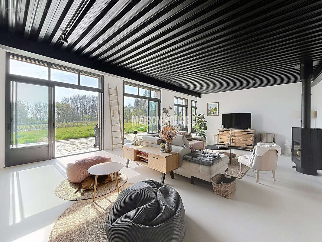 Maison à SAINT-MELOIR-DES-ONDES