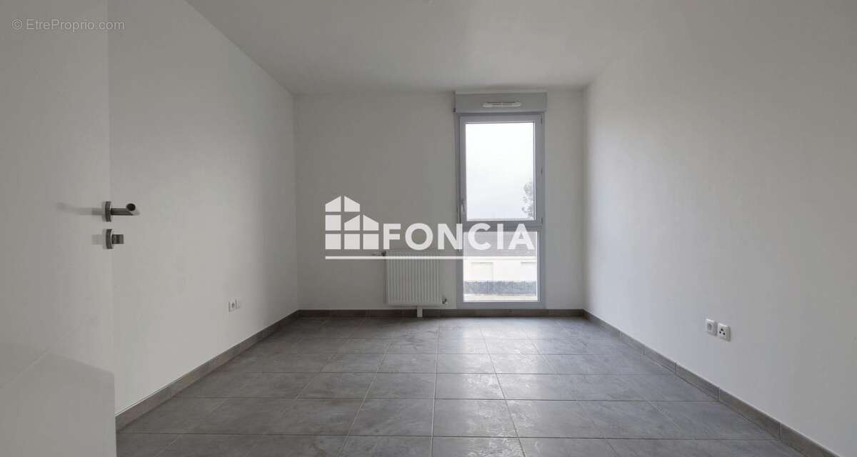 Appartement à QUINCY-SOUS-SENART