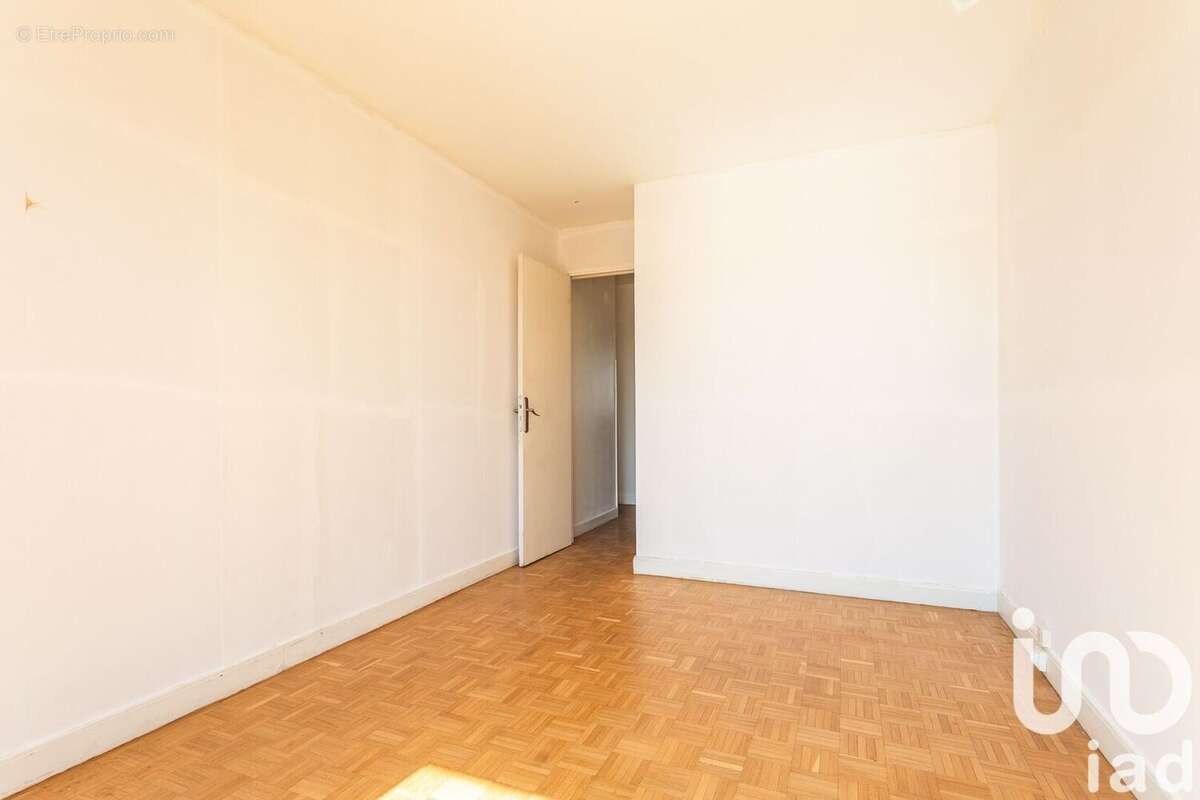Photo 6 - Appartement à JUVISY-SUR-ORGE