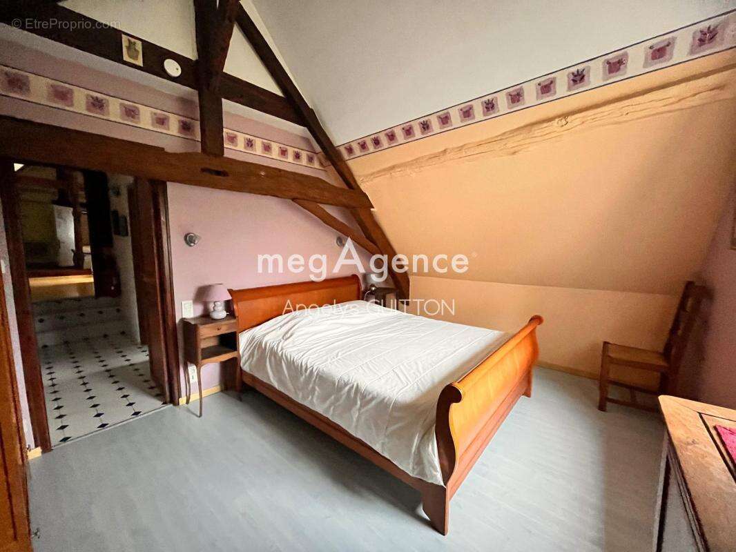 Maison à BEAUMONT-SUR-SARTHE