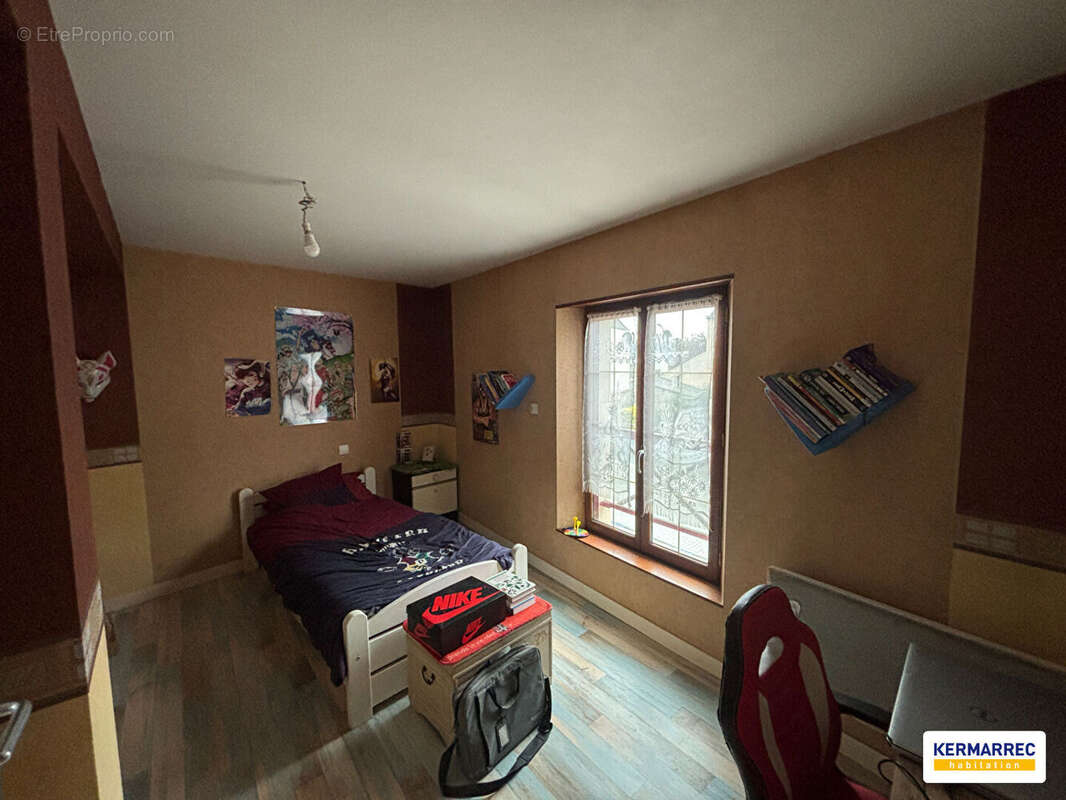 Maison à LA GUERCHE-DE-BRETAGNE