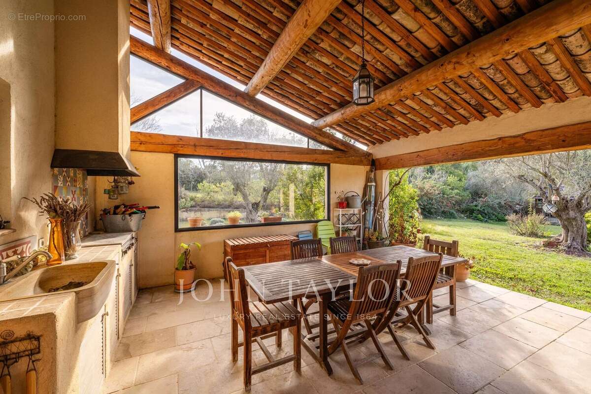 Maison à AIX-EN-PROVENCE