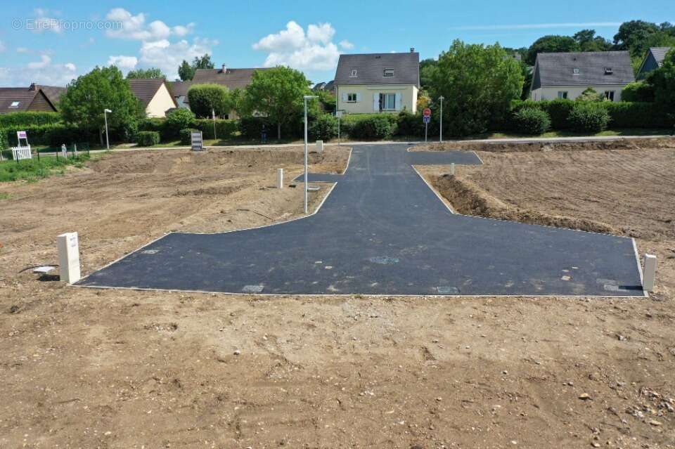 Terrain 518 m² à Pont-De-L'arche  - photo 2