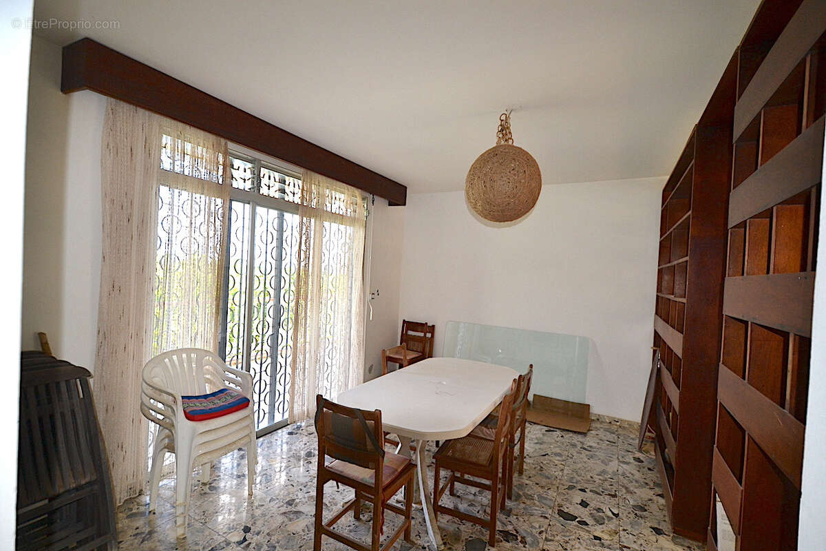 Maison à LE GOSIER