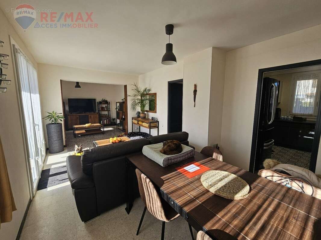 Maison à AIGUES-VIVES