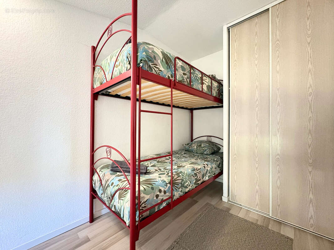 Appartement à GALLARGUES-LE-MONTUEUX