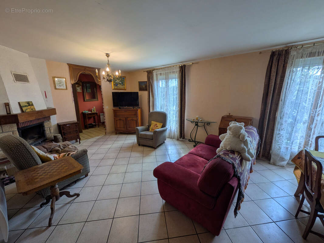 Maison à SAINT-CLEMENT