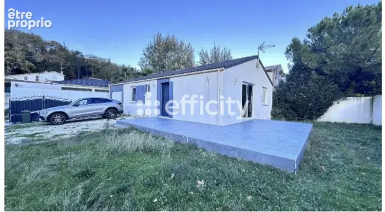 Maison à MONTELIMAR