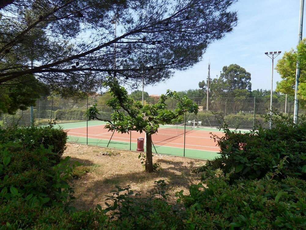 Appartement à LA LONDE-LES-MAURES