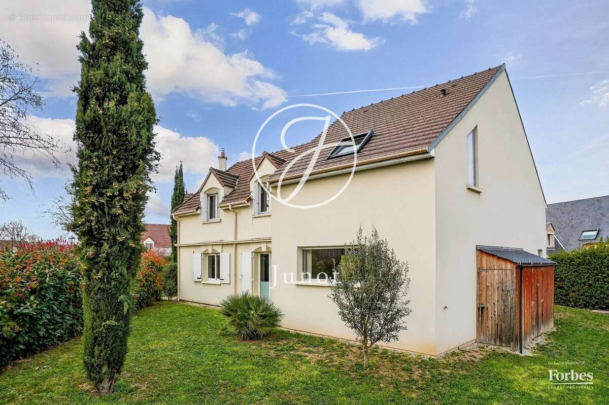 Maison à CROISSY-SUR-SEINE