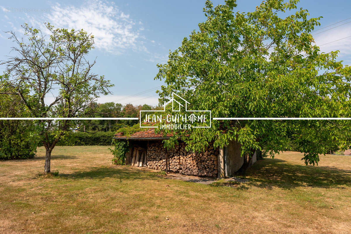 Maison d'habitation - La Vôge-les-Bains - 85 m2 - photo 4