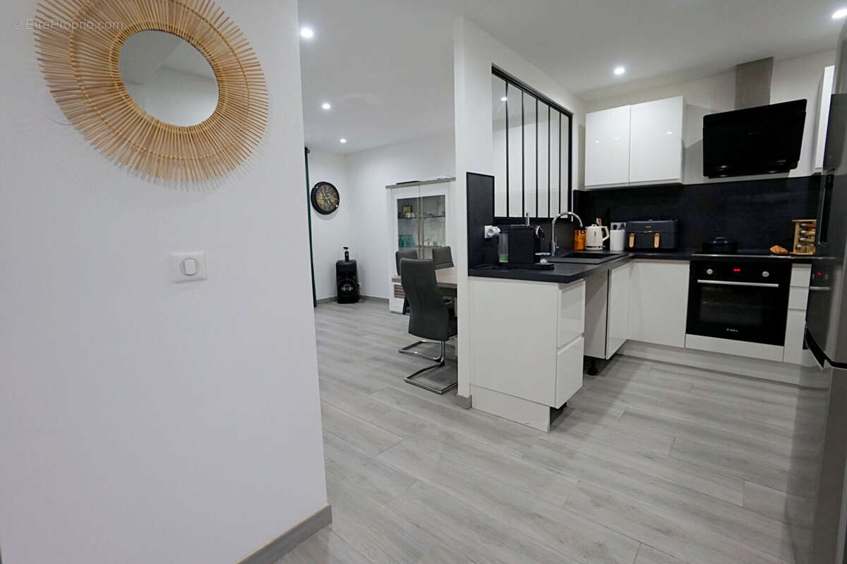 Maison à PORCHEVILLE