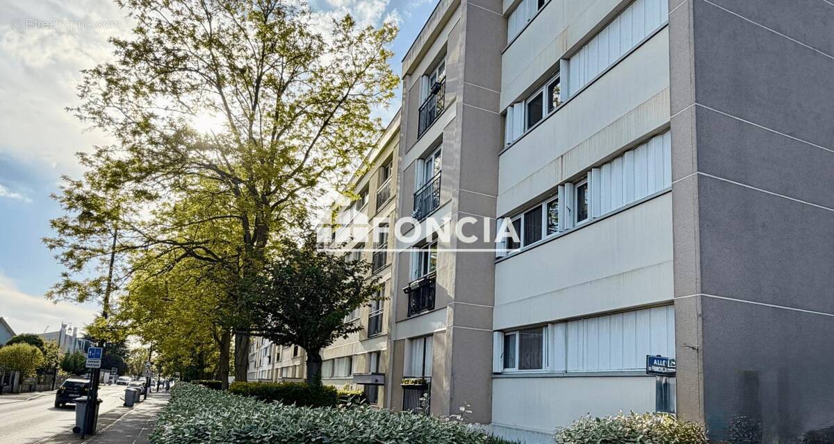 Appartement à YERRES