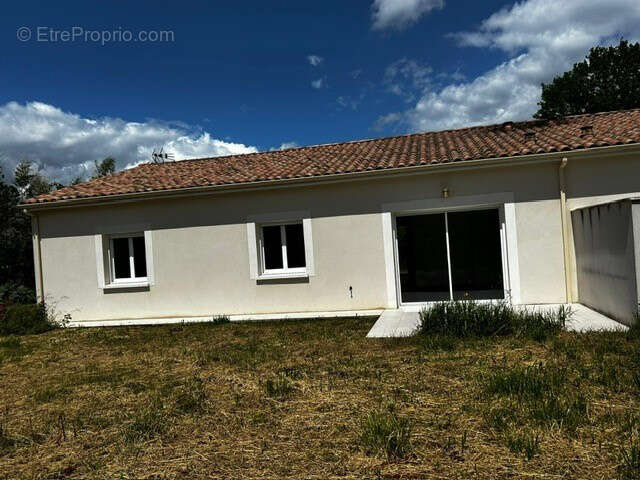 Maison à SAINTE-LIVRADE-SUR-LOT
