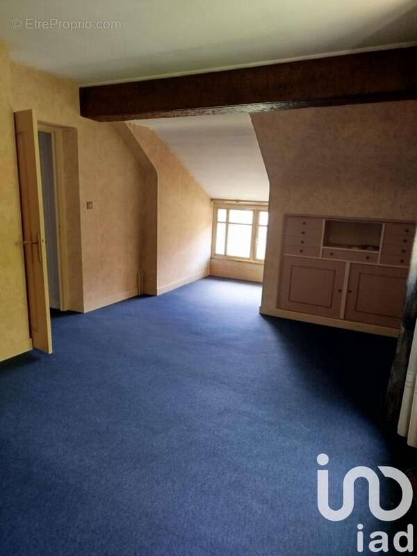 Photo 6 - Maison à MEHUN-SUR-YEVRE