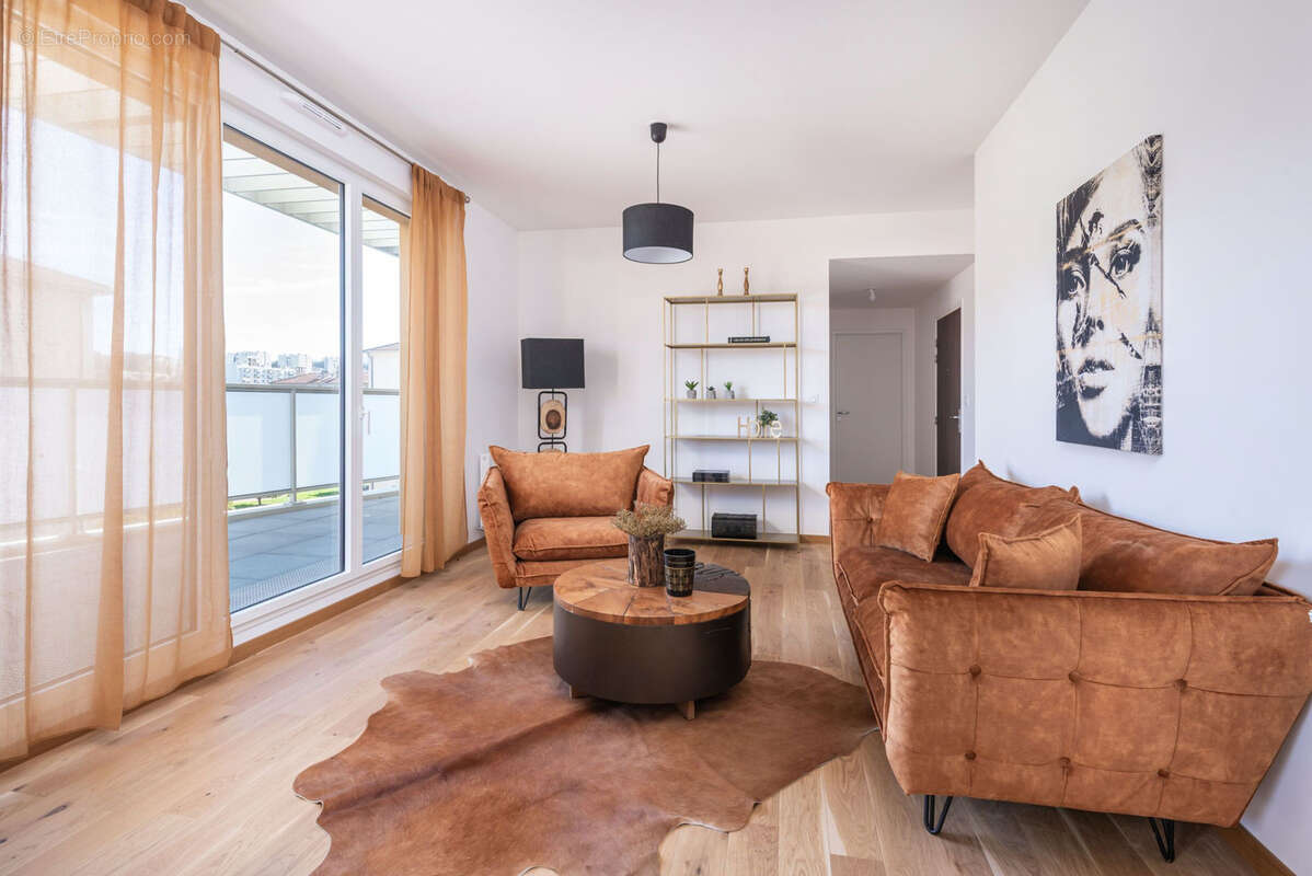 Appartement à TASSIN-LA-DEMI-LUNE