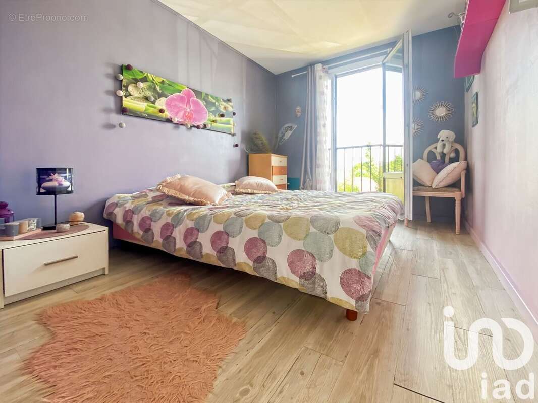 Photo 7 - Appartement à BRIE-COMTE-ROBERT