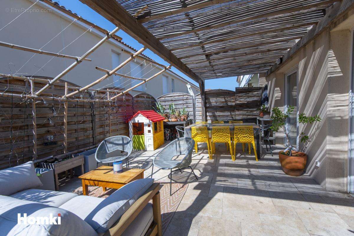 Appartement à LANCON-PROVENCE