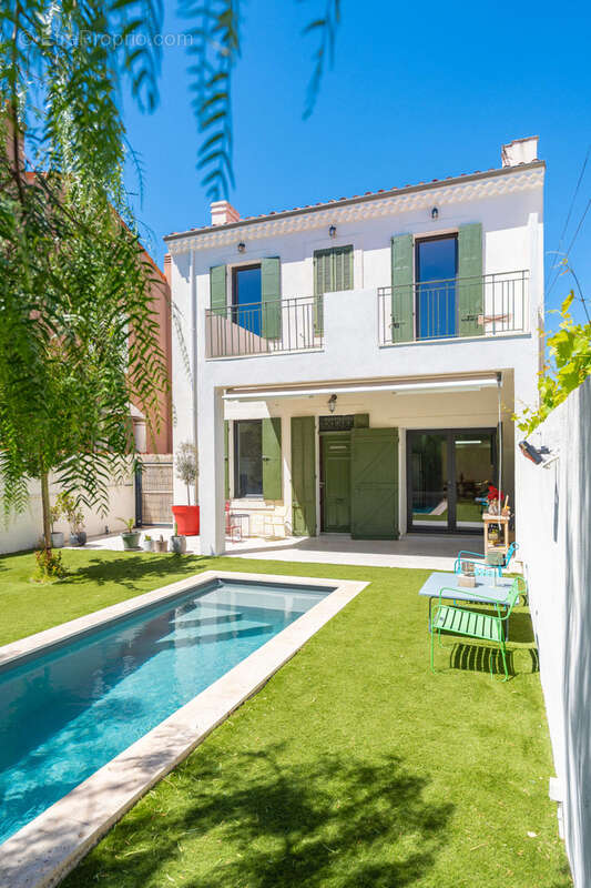 Maison à MARSEILLE-9E