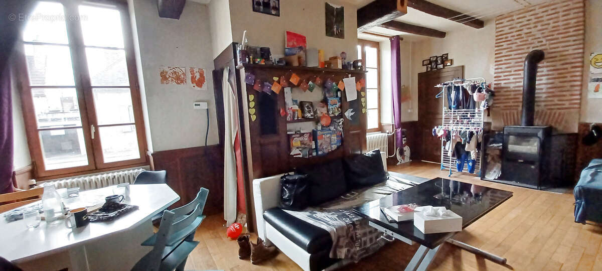 Maison à SAINT-MENOUX