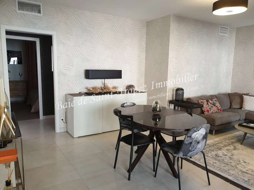 Appartement à SAINT-TROPEZ