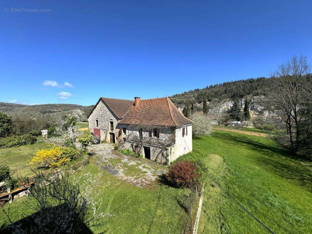 Maison à BOUZIES