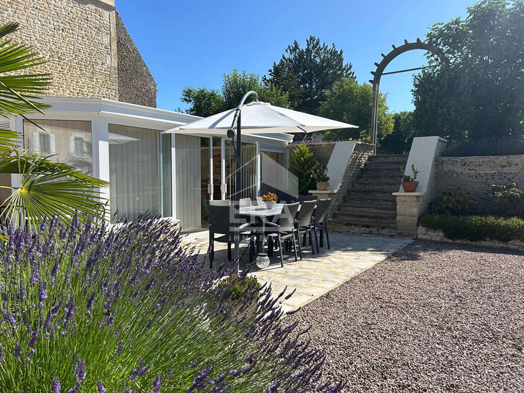 Maison à SAINT-PIERRE-SUR-DIVES