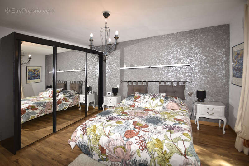 Maison à BELLEGARDE-POUSSIEU