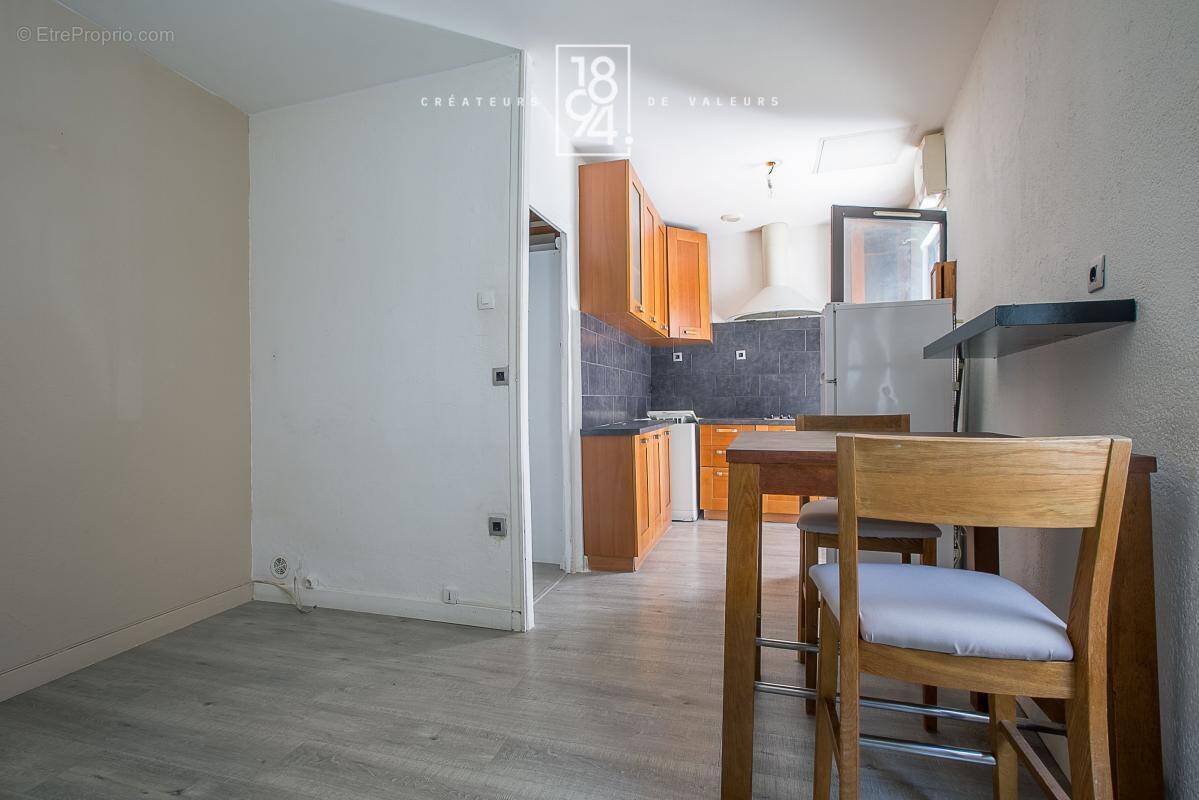 Appartement à MARSEILLE-10E