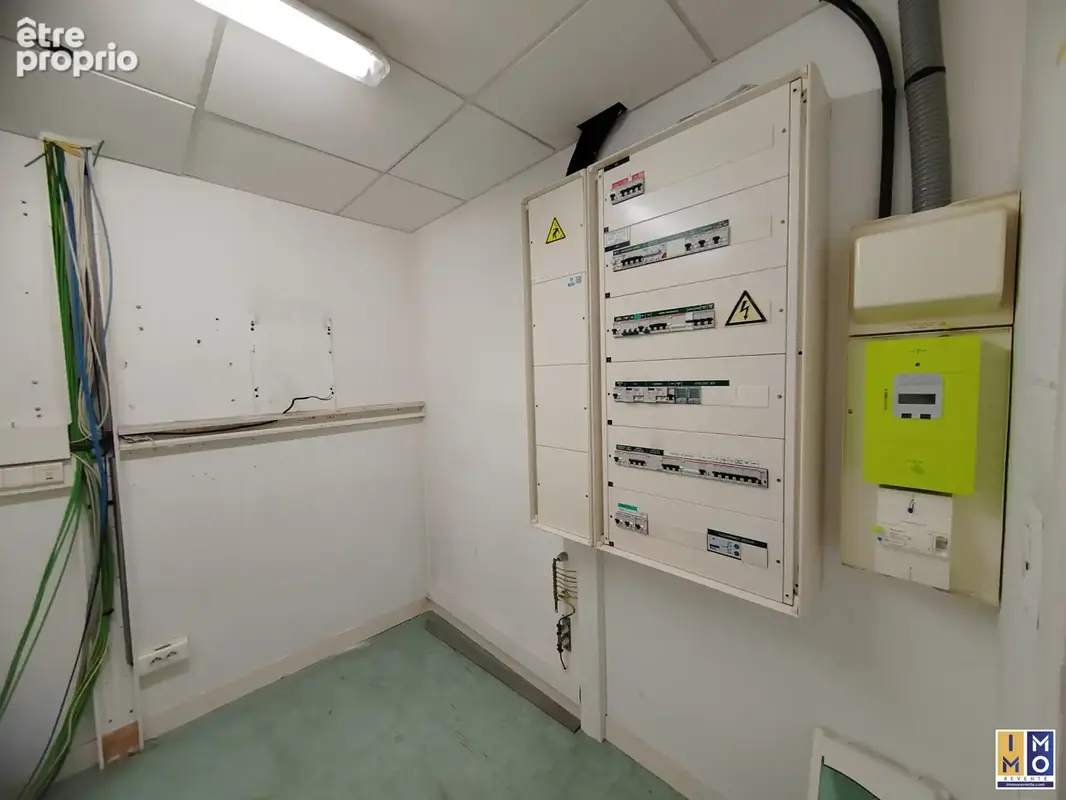 Commerce 152 m² à vendre à Mehun-Sur-Yevre (18500) - photo 6