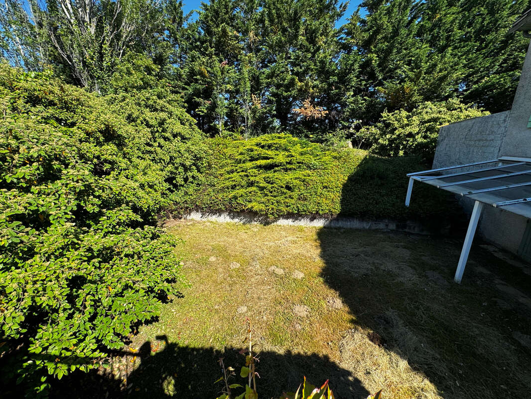 Maison de 222m2 avec terrain de 5712m2 - photo 4