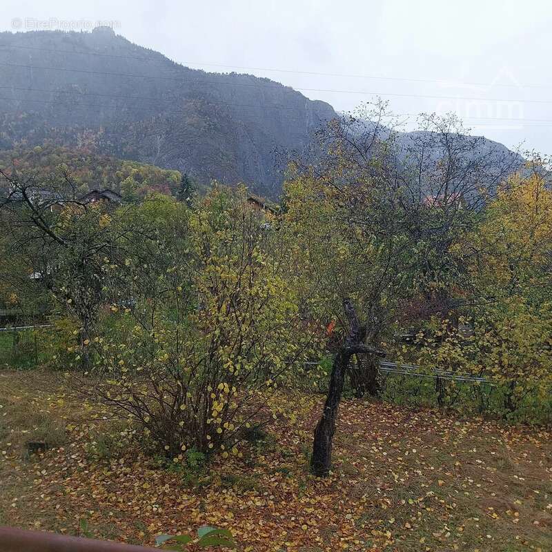 Appartement à SAINT-MICHEL-DE-MAURIENNE
