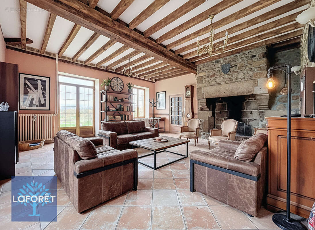 Maison Louvigne Du Desert 7 pièce(s) - photo 4
