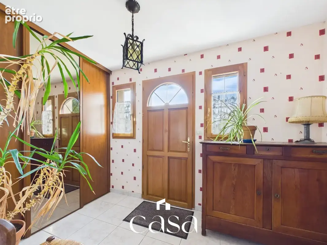Maison 6 pièces 233 m² à vendre à Saint-Martin-De-Mieux (14700) - photo 2