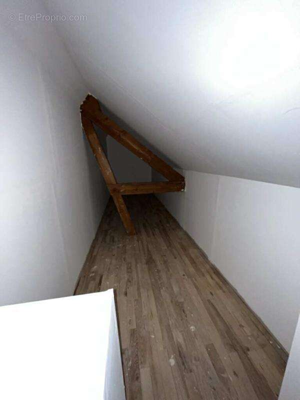 Maison à SAINT-SAUVEUR