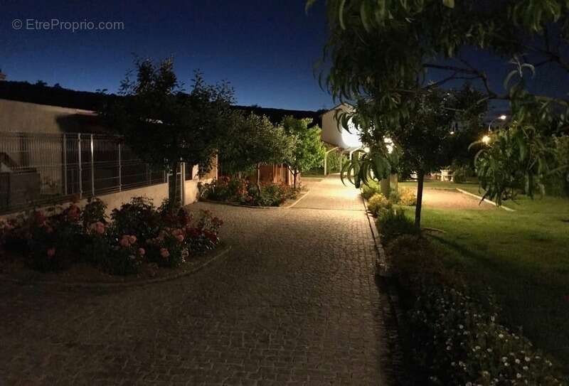 Domaine  à vendre 22 pièces - photo 14