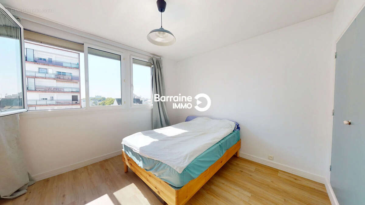 Lorient centre - appartement t3 avec grand balcon et ascenseur - photo 11