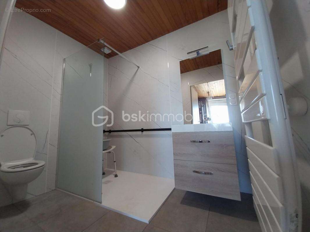 Maison de village en pierre 130m² à rénover - photo 2