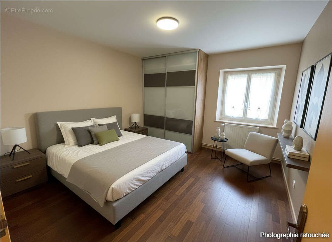 Maison à SAINT-SAMSON-DE-BONFOSSE