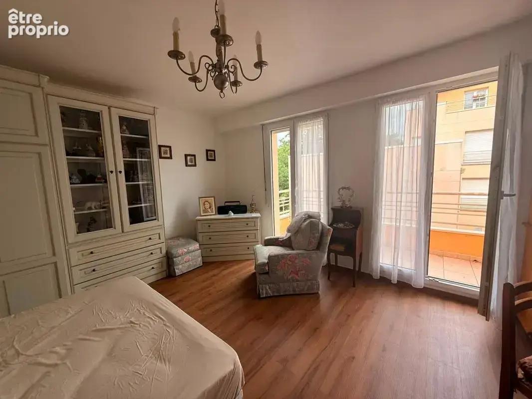 Appartement À Vendre - photo 1
