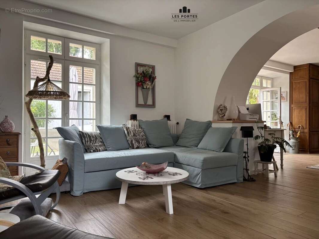 Maison à GIRONVILLE-SUR-ESSONNE