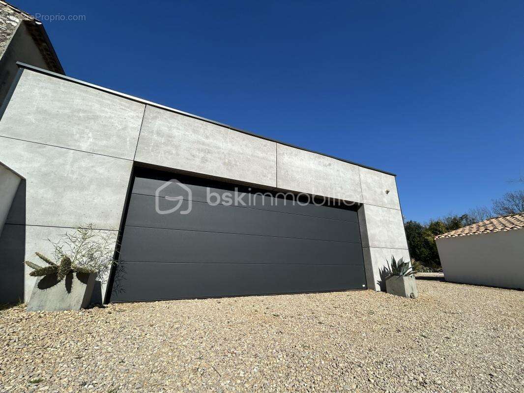 Maison à SAINT-MARTIN-DE-LONDRES