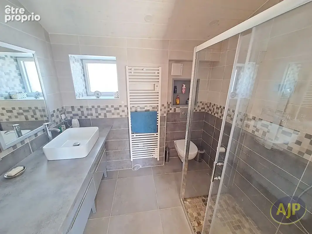 CHALLANS - Maison rénovée - photo 15