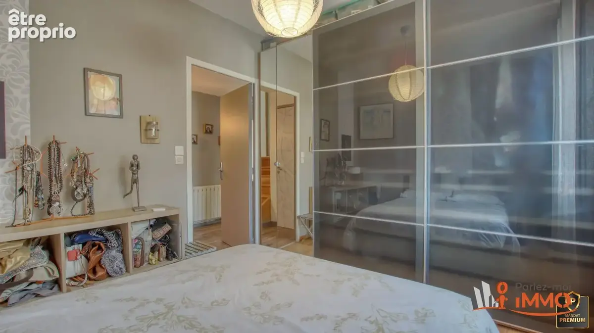 Appartement 5 pièces 100 m² à vendre à Saint-Jean-Bonnefonds (42650) - photo 7