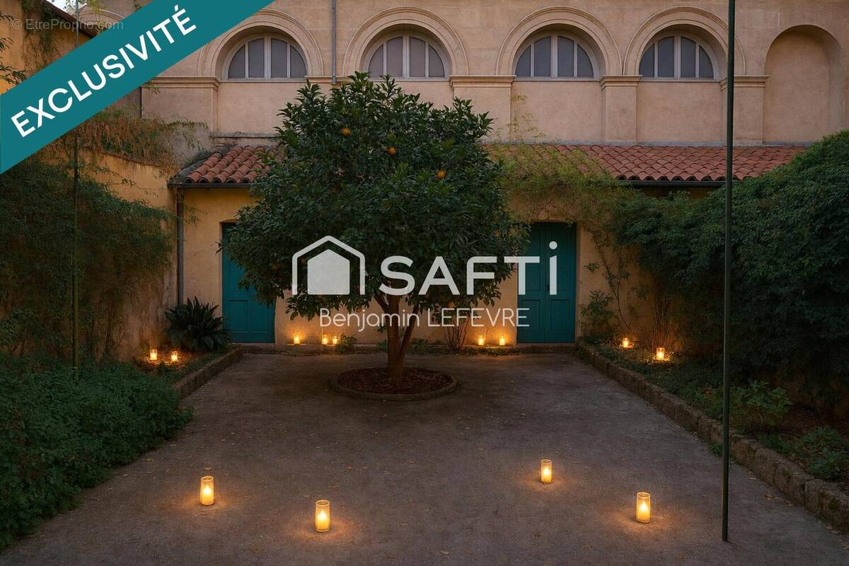 Photo 1 - Appartement à MARSEILLE-1E