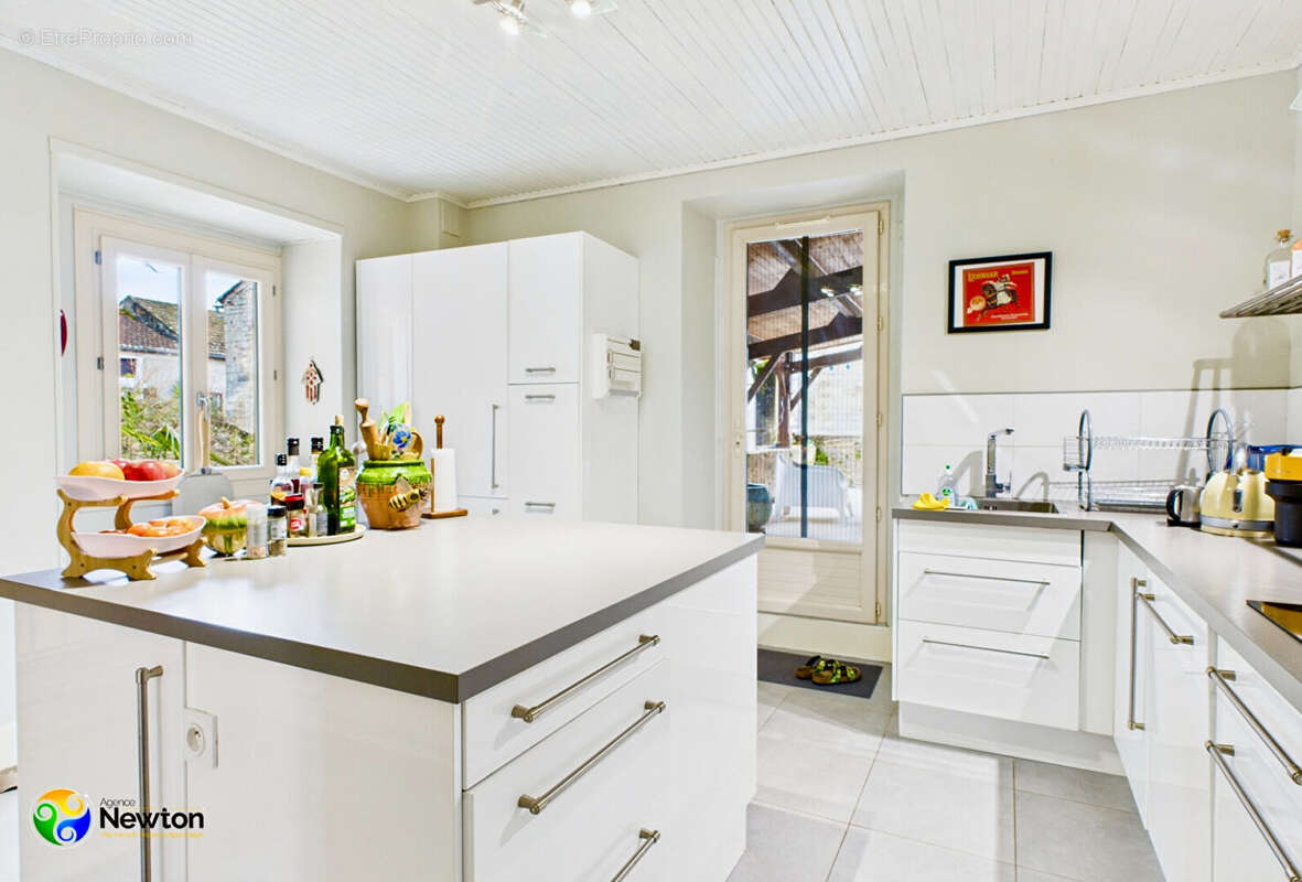 Maison à CASTELFRANC