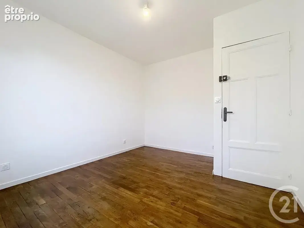 Maison 5 pièces 94 m² à vendre à Saint-Germain (10120) - photo 8